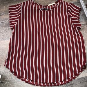 💋Cute burgundy top